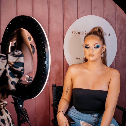 Your Makeup Artist Kit Checklist | Luvo Store